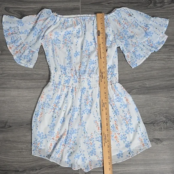 Woman Boho Romper Size Med - Picture 3 of 6